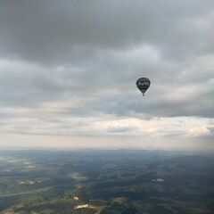 Flugwegposition um 17:22:08: Aufgenommen in der Nähe von Gemeinde Schardenberg, Österreich in 1576 Meter